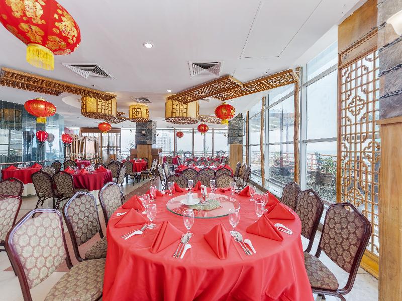 Crown Regency Hotel & Towers Cebu image