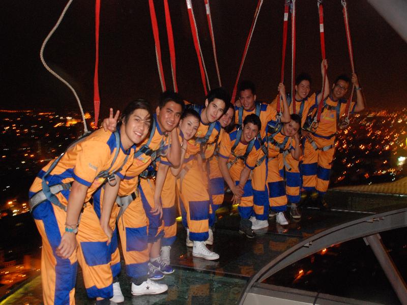 Crown Regency Hotel & Towers Cebu image