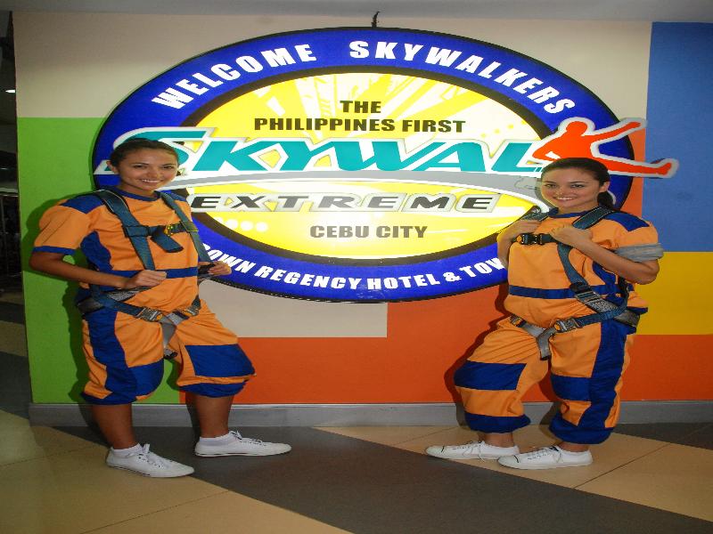 Crown Regency Hotel & Towers Cebu image