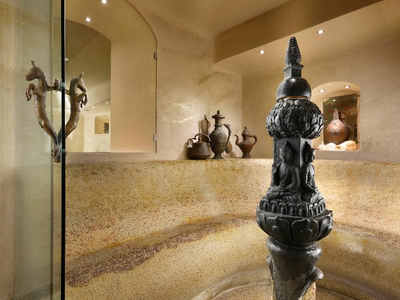 Grand Hotel Savoia Genova, Curio Collection image