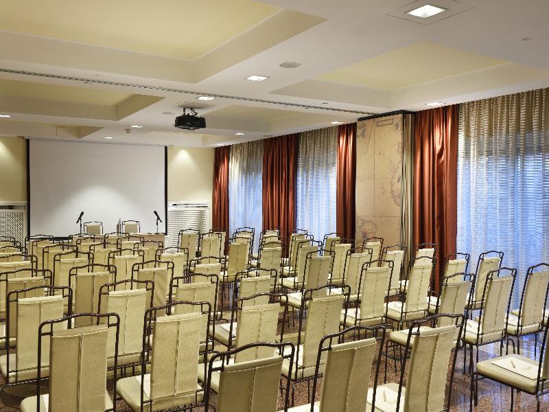 Grand Hotel Savoia Genova, Curio Collection image
