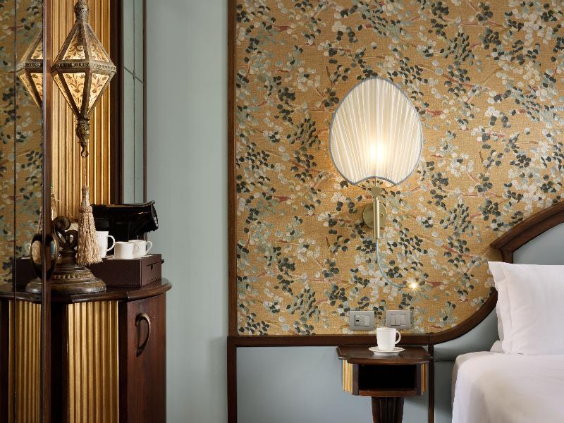 Grand Hotel Savoia Genova, Curio Collection image