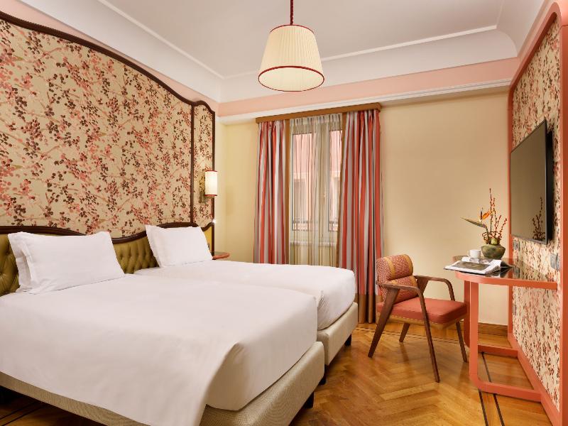 Grand Hotel Savoia Genova, Curio Collection image