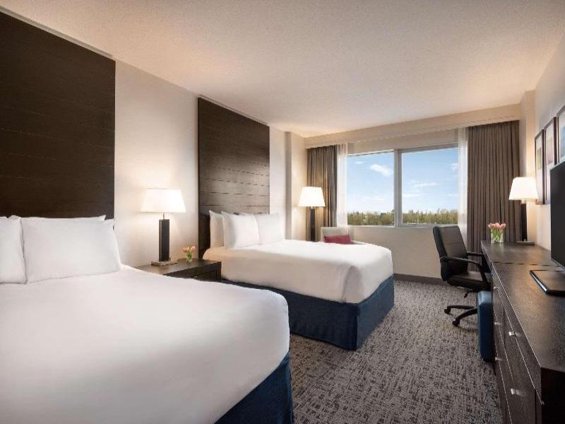 Radisson Hotel Vancouver Airport image