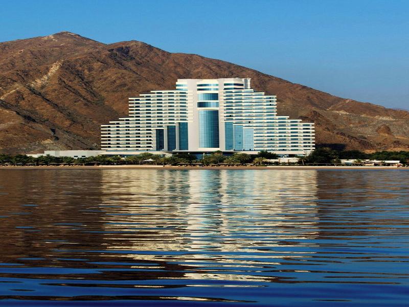 Le Méridien Al Aqah Beach Resort image