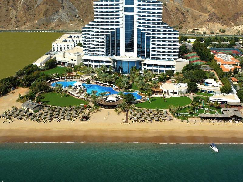 Le Méridien Al Aqah Beach Resort image