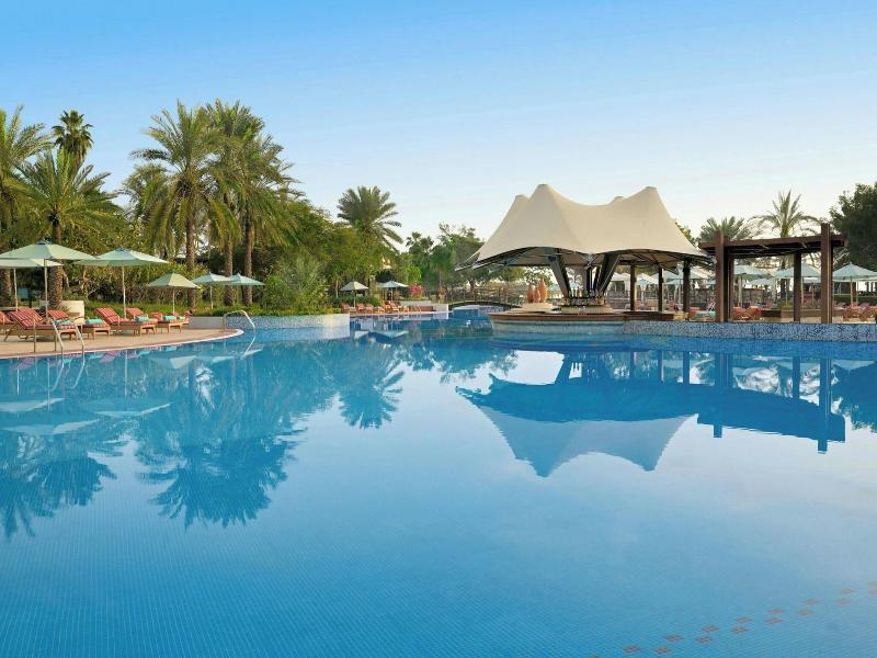 Le Méridien Al Aqah Beach Resort image