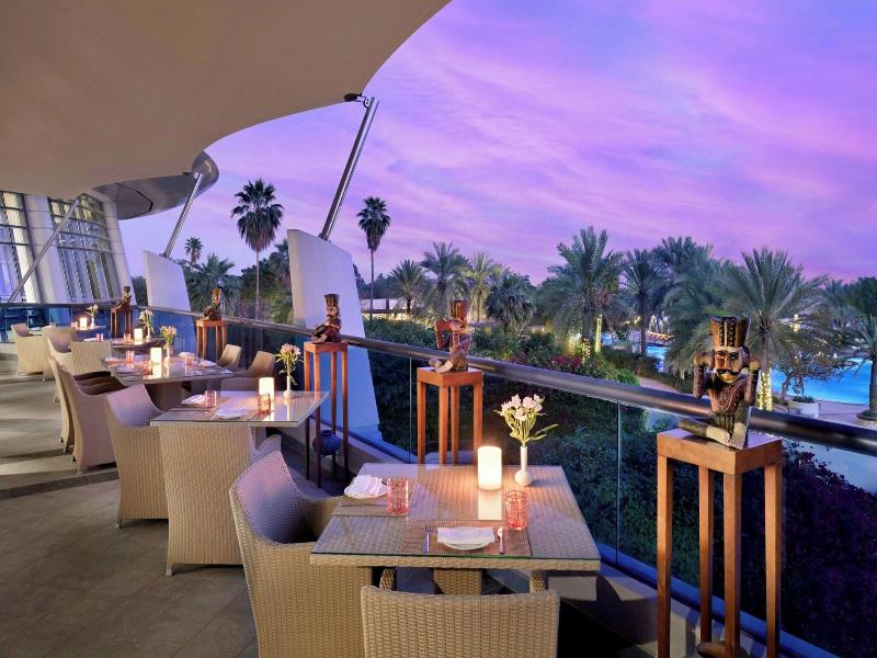 Le Méridien Al Aqah Beach Resort image