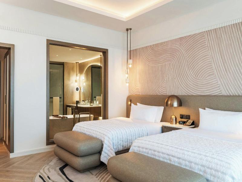 Le Méridien Al Aqah Beach Resort image