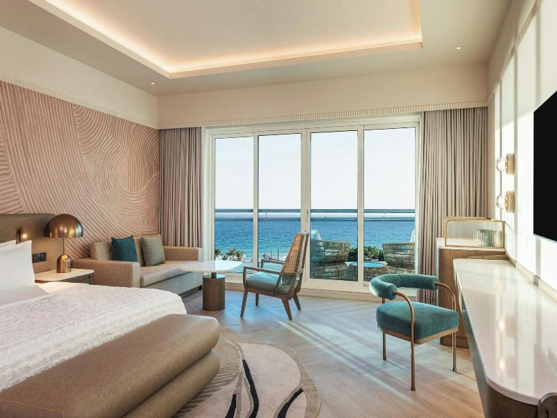 Le Méridien Al Aqah Beach Resort image