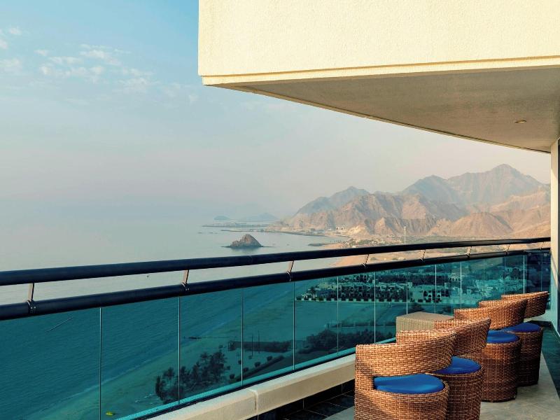 Le Méridien Al Aqah Beach Resort image