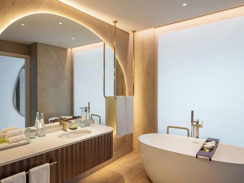 Le Méridien Al Aqah Beach Resort image