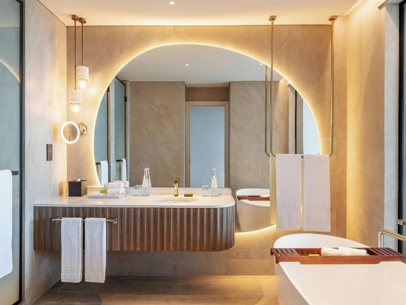 Le Méridien Al Aqah Beach Resort image