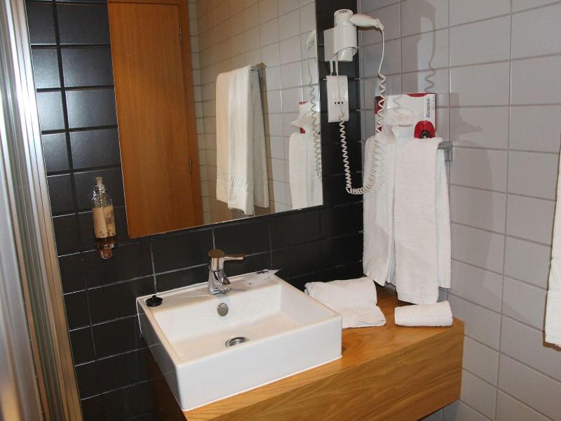 Paredes Hotel Apartamento image