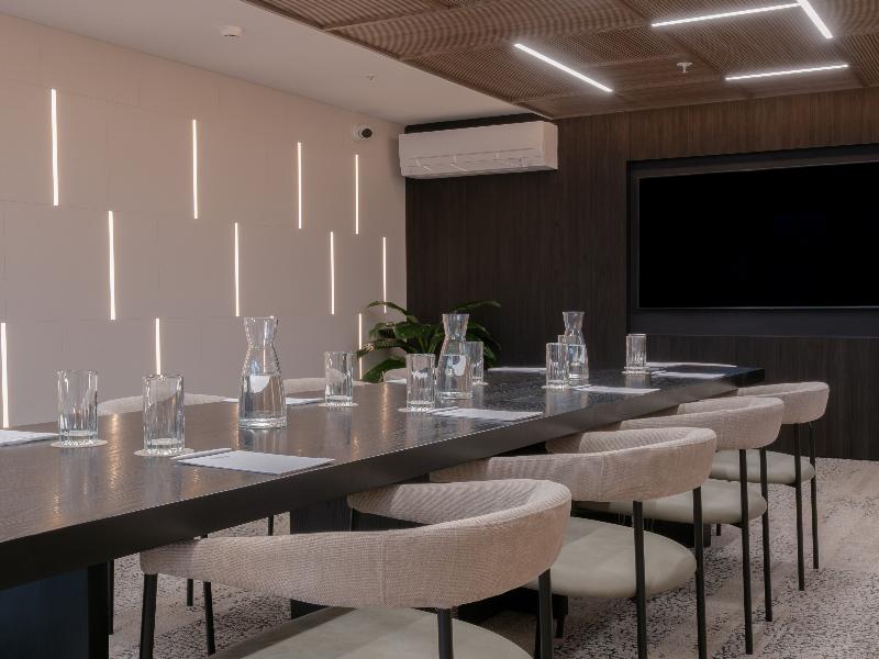 Avani Queenstown Hotel 