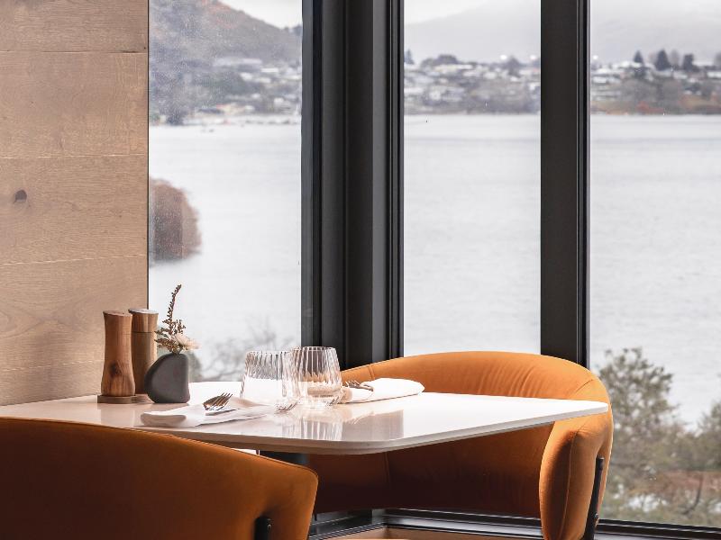 Avani Queenstown Hotel 
