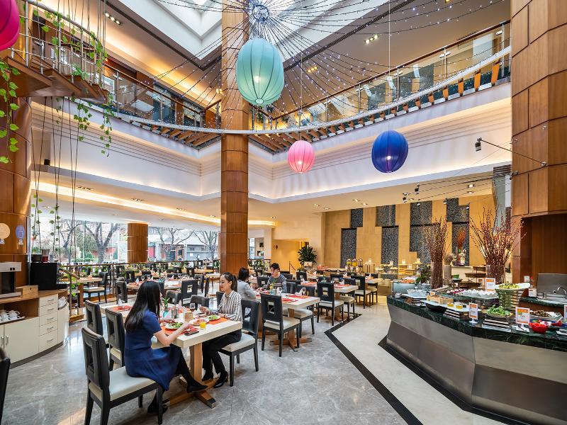 Peace Hotel Beijing image