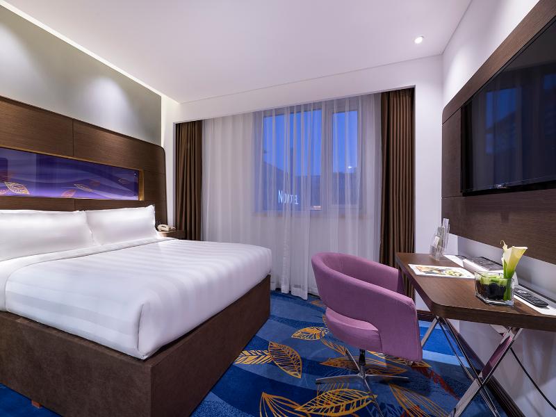 Peace Hotel Beijing image