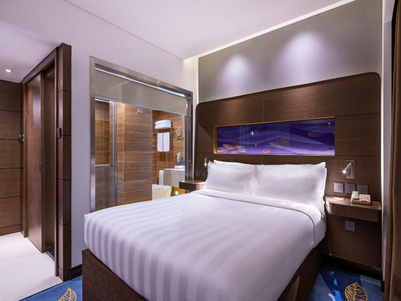 Peace Hotel Beijing image