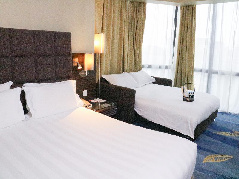 Peace Hotel Beijing image