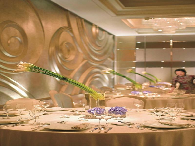 The Portman Ritz-Carlton, Shanghai image
