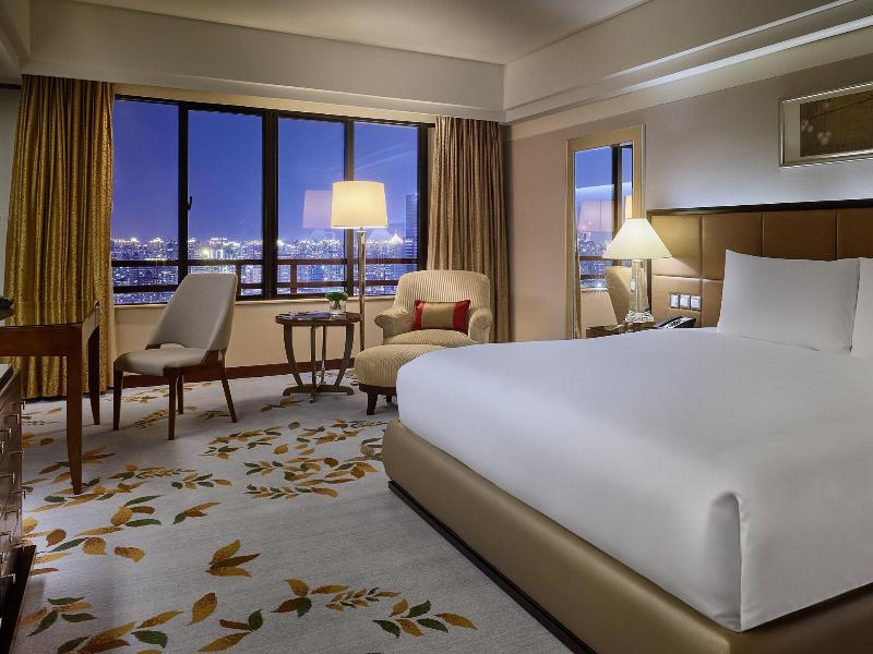 The Portman Ritz-Carlton, Shanghai image