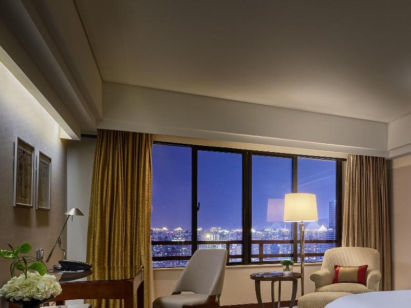 The Portman Ritz-Carlton, Shanghai image