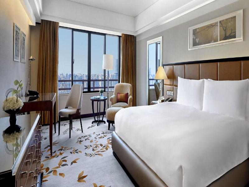 The Portman Ritz-Carlton, Shanghai image