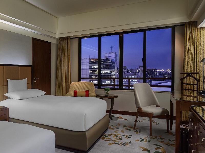 The Portman Ritz-Carlton, Shanghai image