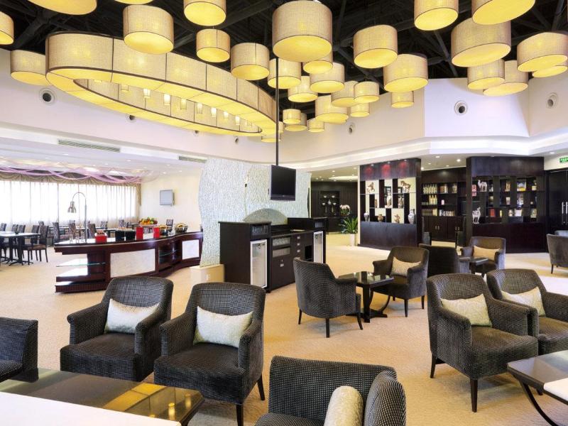 Holiday Inn Beijing Chang An West image