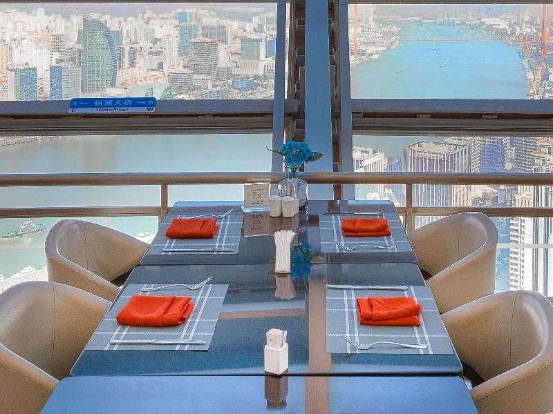 Novotel Shanghai Atlantis image