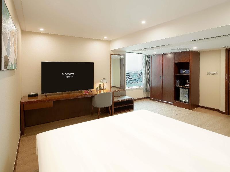 Novotel Shanghai Atlantis image