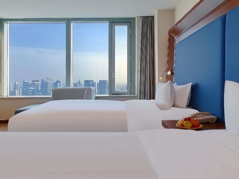Novotel Shanghai Atlantis image