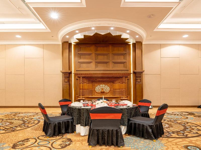 Hotel The Soaltee Kathmandu, Autograph Collection image