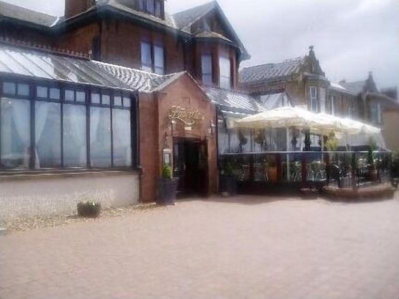 Lauriston Hotel image