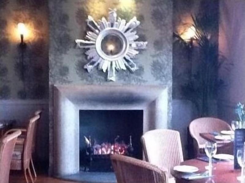 Lauriston Hotel image