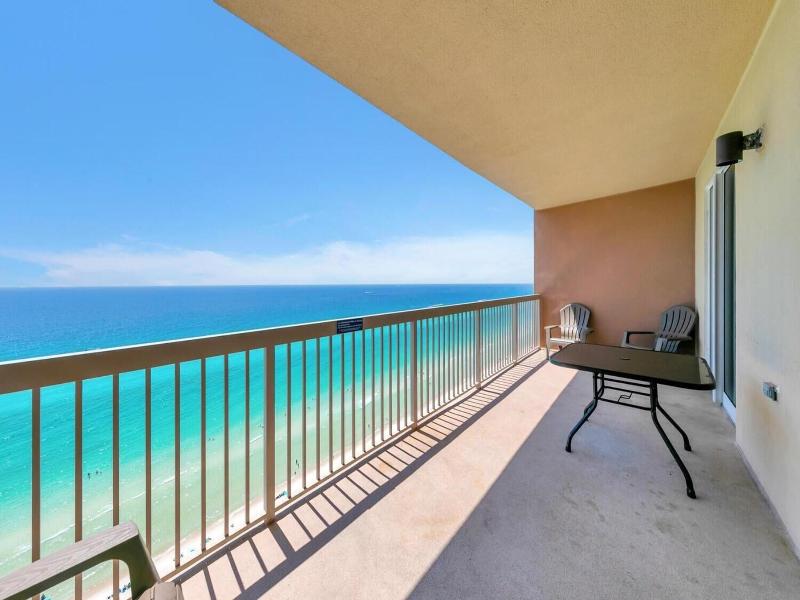 ResortQuest Rentals at Sunrise Beach Resort