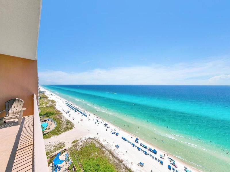 ResortQuest Rentals at Sunrise Beach Resort