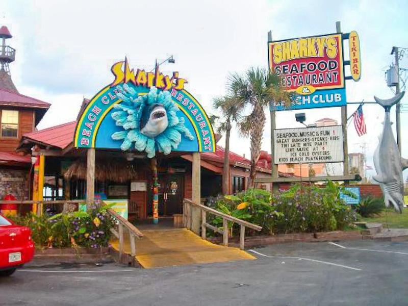 ResortQuest Rentals at Sunrise Beach Resort