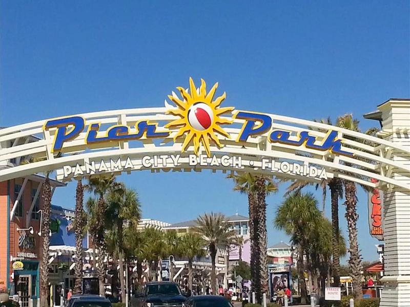 ResortQuest Rentals at Sunrise Beach Resort