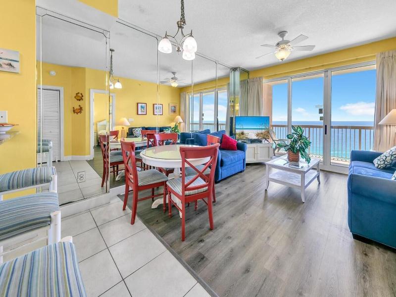 ResortQuest Rentals at Sunrise Beach Resort