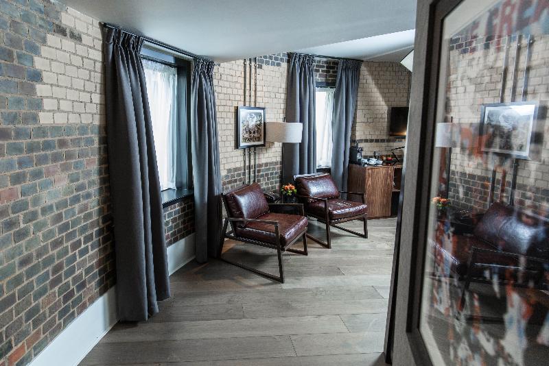 Malmaison Oxford image