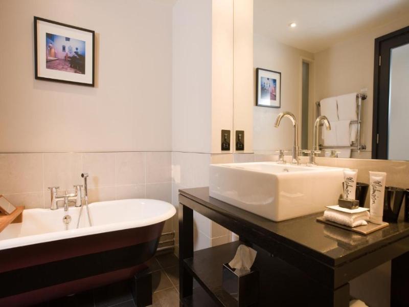 Malmaison Oxford image