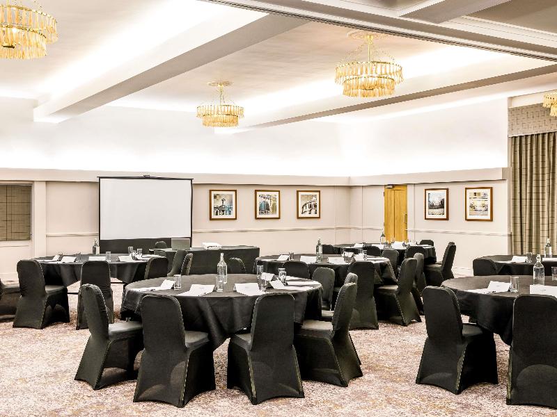 Mercure Oxford Hawkwell House image
