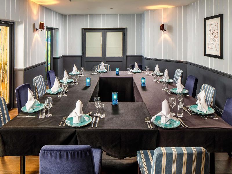 Mercure Oxford Hawkwell House image