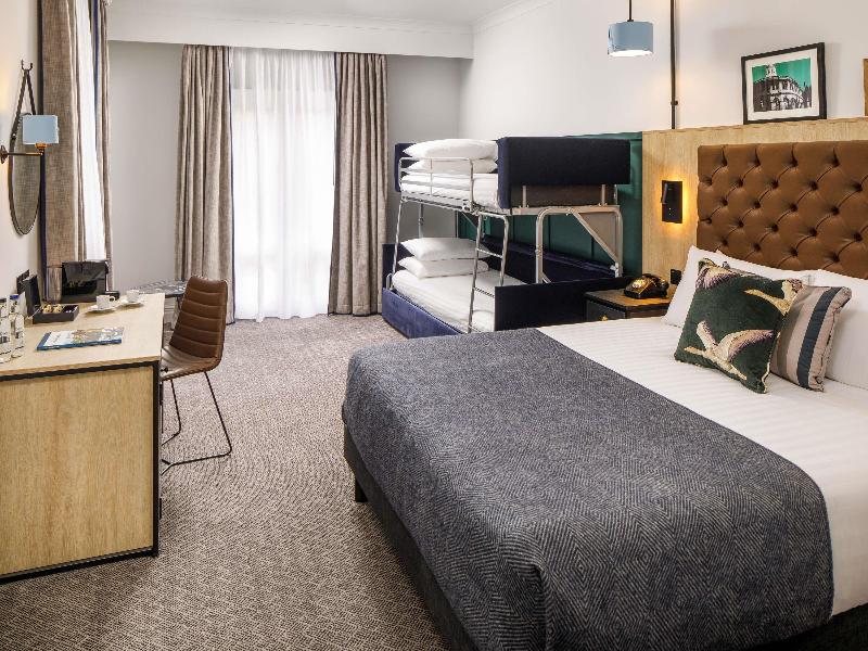 Mercure Oxford Hawkwell House image
