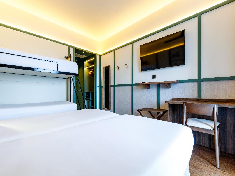 Petit Palace Tamarises image