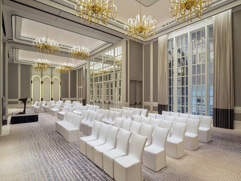 The St. Regis Hotel Singapore image