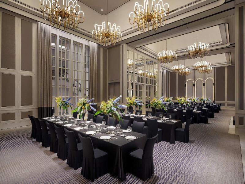 The St. Regis Hotel Singapore image