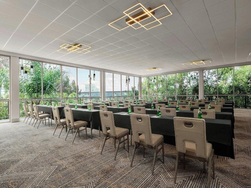 Sheraton La Jolla Hotel image